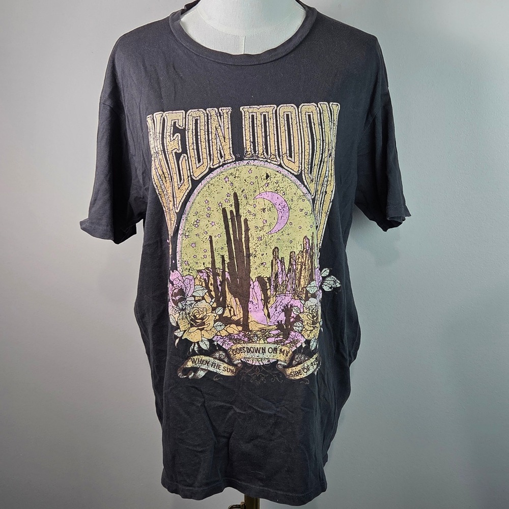 Altar'd State T-Shirt Womens Small Black Excellent Neon Moon Graphic Western Tee